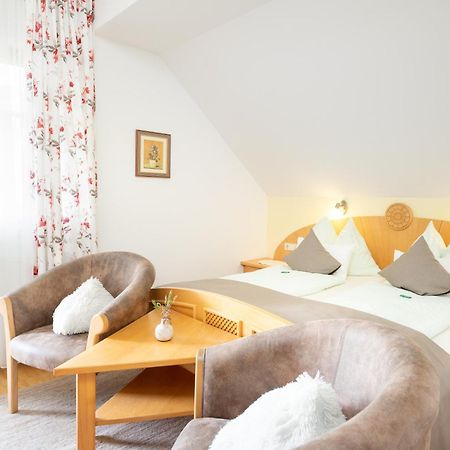 Pension Glitschnerhof Aigen im Ennstal Exterior photo